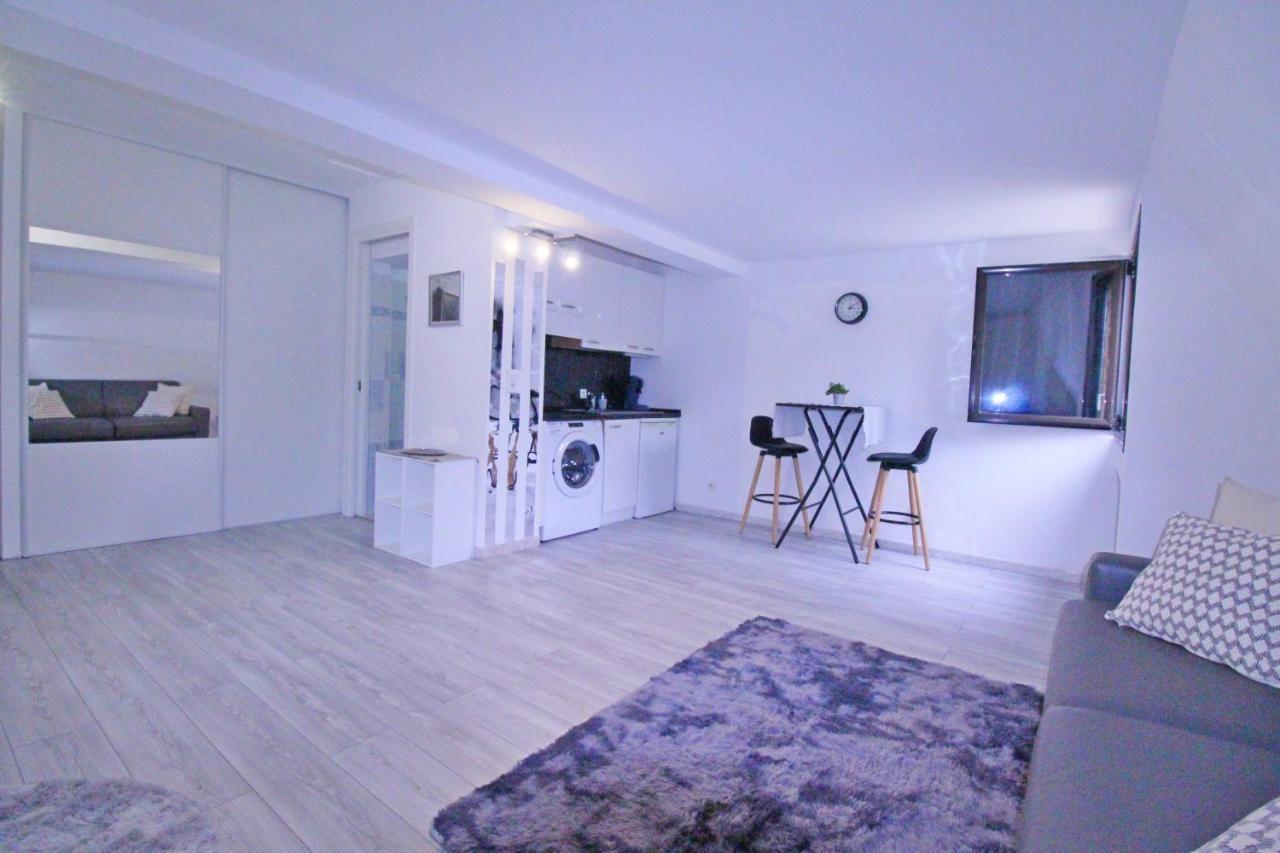 Large Studio Close To Monaco, Bnb Ric' Keys ボーソレイユ エクステリア 写真